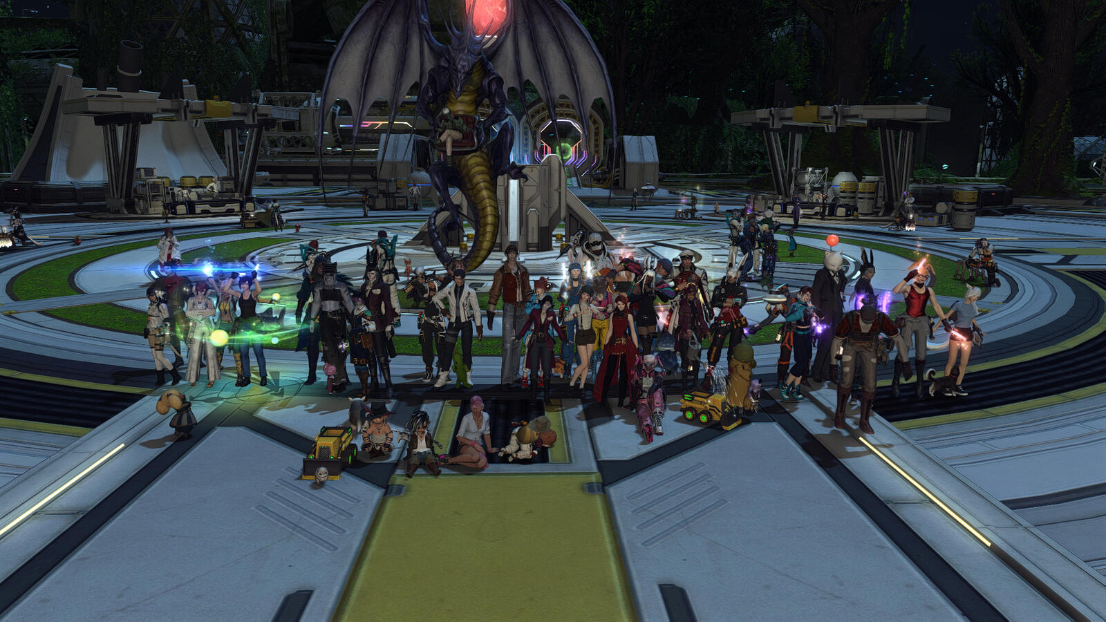 A group screenshot pic of many Warriors of Light from Excalibur gathered in the center of the newly-upgraded Timberlodge on Auxesia